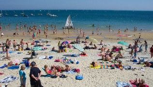 Farniente sur la plage de Carnac