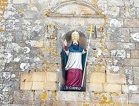 La statuette St-Cornély a retrouvé son clocher