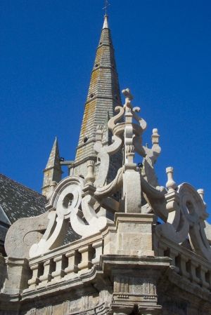 Baldaquin de l’église Saint-Cornély